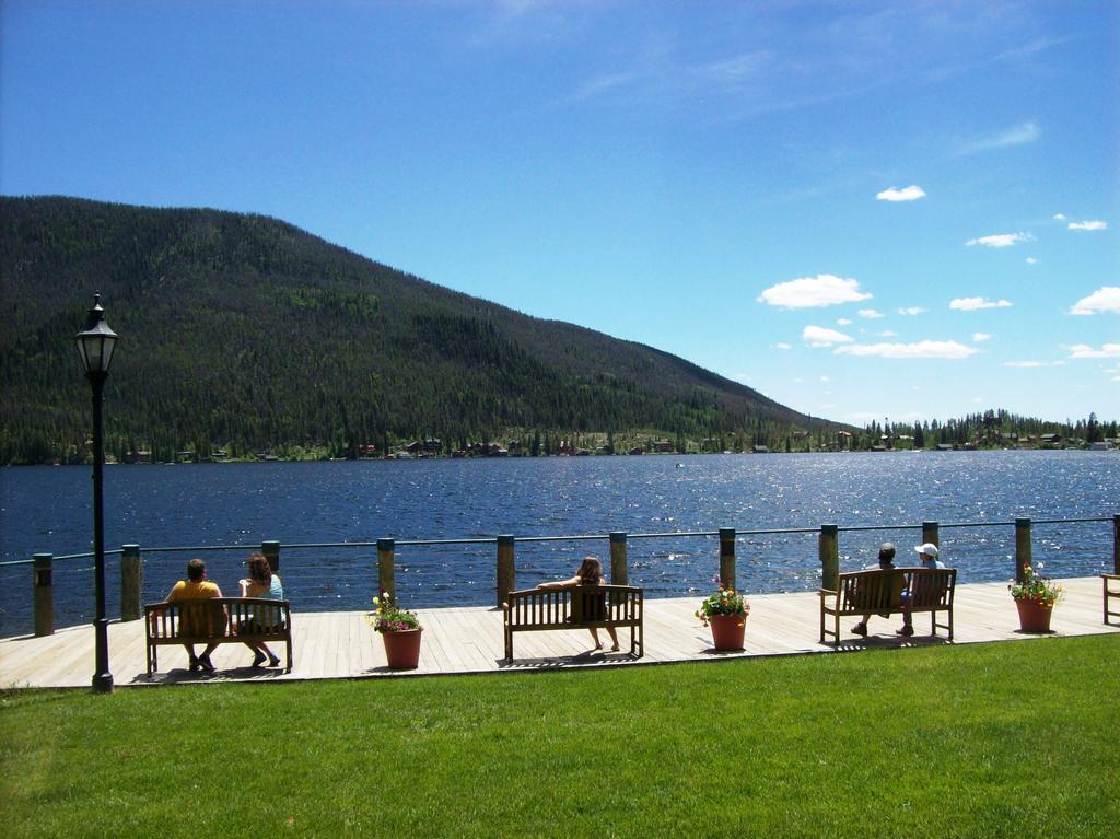 Western Riviera Lakeside Lodging 그랜드레이크 객실 사진
